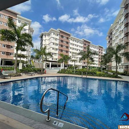 J & F Homestay - Cavite, Philippines Trece Martires المظهر الخارجي الصورة